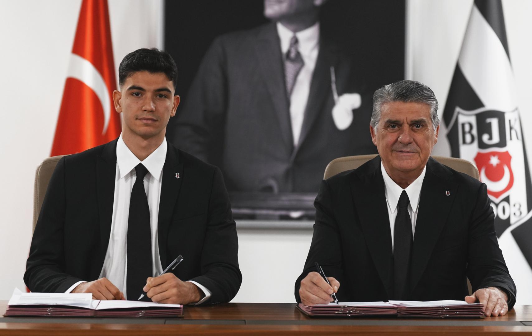 Yasin Özcan resmen Beşiktaş'ta!