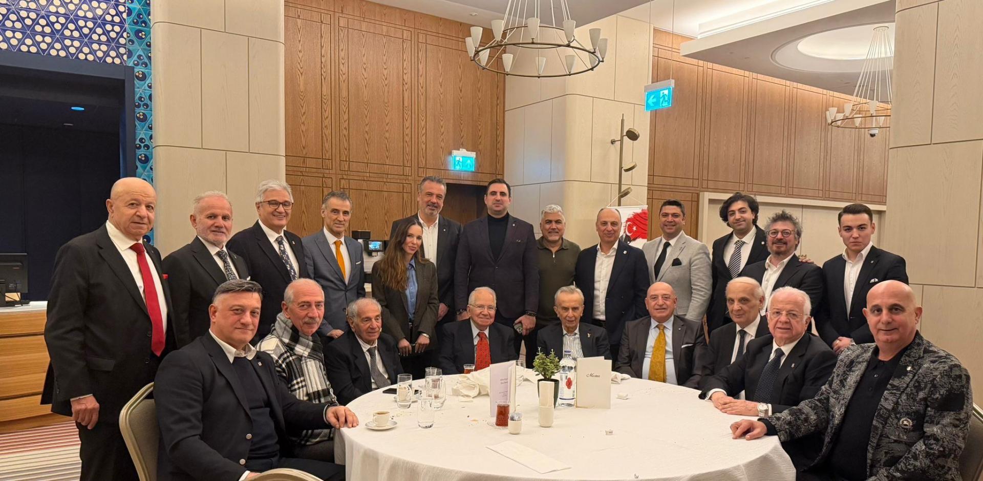 Beşiktaş’ın Efsaneleri, aynı sofrada buluştu!