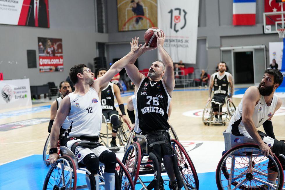 Beşiktaş, EuroCup3'te yarı finalde!