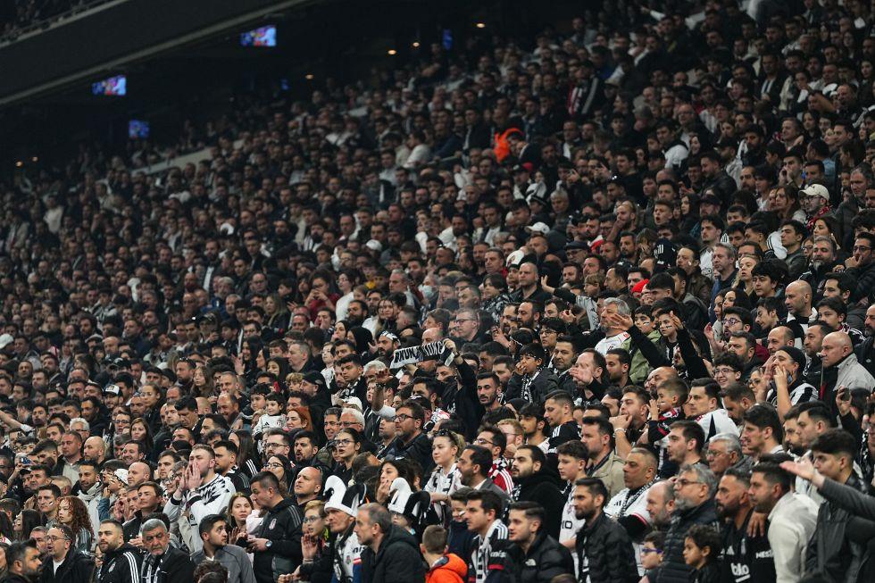 Beşiktaş - Tümosan Konyaspor maçının biletleri satışa çıkıyor!