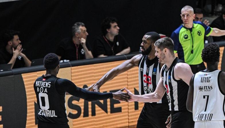Beşiktaş Gain, EuroCup'ta Yarı Final'e yükseldi!