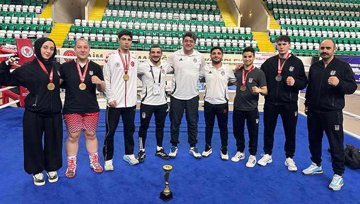 Beşiktaş, Genç Erkek-Kadın Türkiye Ferdi Boks Şampiyonası'na damga vurdu!