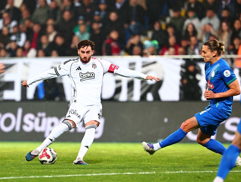 Beşiktaş, Rize deplasmanından 1 puanla ayrılarak sezonu tamamladı!