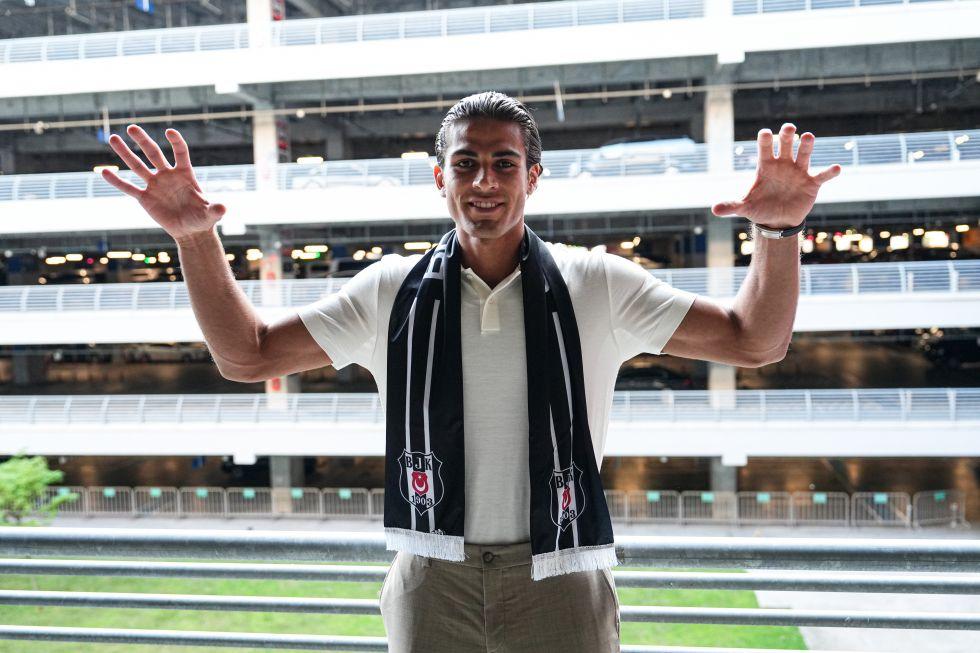 Beşiktaş'ın yeni transferi Doğan Alemdar İstanbul'da!