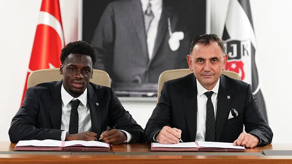 Ernest Poku resmen Beşiktaş'ta!