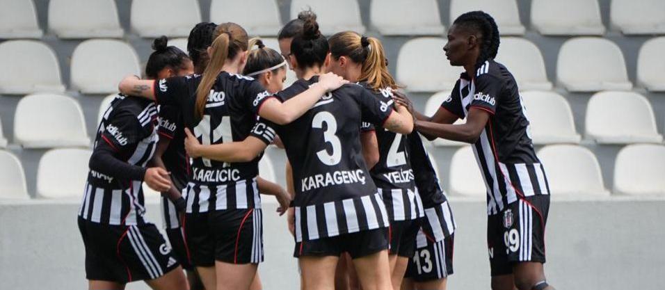 Beşiktaş, deplasmanda farklı kazandı!