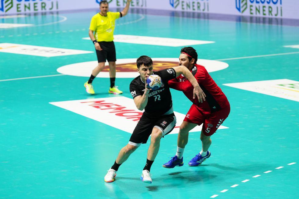 Beşiktaş, evinde galip!