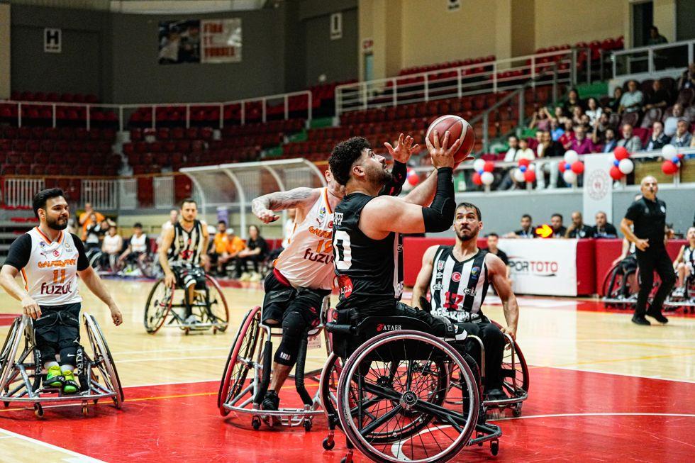 Beşiktaş Tekerlekli Sandalye Basketbol Takımı, finale yükseldi!