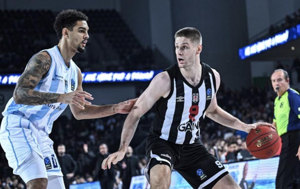 Türk derbisinde kazanan Beşiktaş GAİN!