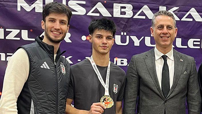 Beşiktaş JK Taekwondo Takımı sporcusu Kerem Çiçek, Taekwondo Türkiye Şampiyonası Grup Müsabakalarında Birinci Oldu!