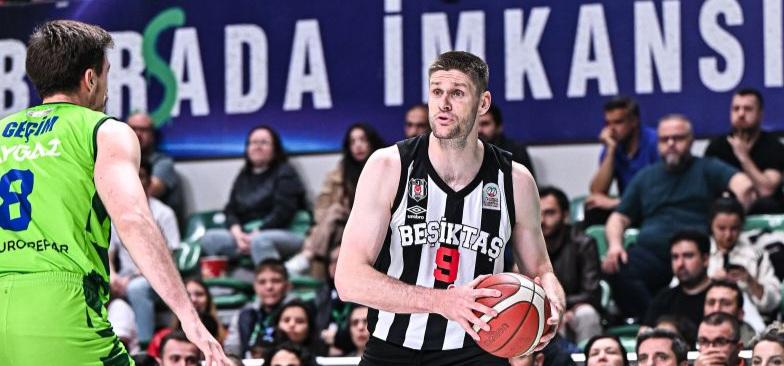 Beşiktaş, Bursa deplasmanında galip!